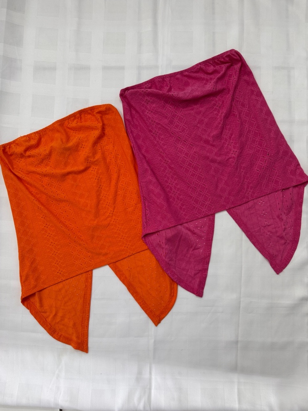 ☀️Bundle 2 for $15☀️SHEIN Orange & Fuchsia Asymmetric Strapless Eyelet Tops Duo